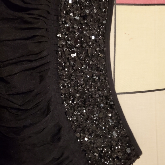 Black skirt - Picture 5 of 5